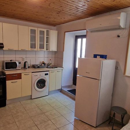 Studio Apartman Kastel Kambelovac Kastela Luaran gambar
